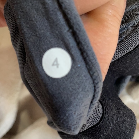 Lululemon Tank Slate Grey Size 4 - Picture 8 of 8